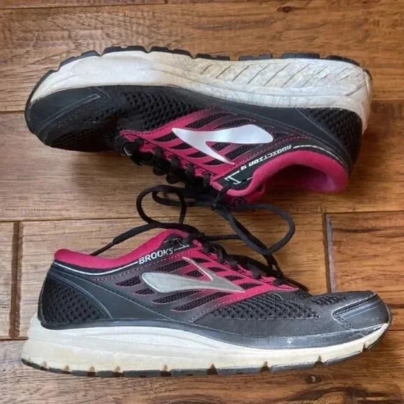 Brooks Addiction 13 Road Running Shoes Supportive Comfort Black Pink Size 8.5 - Picture 2 of 12
